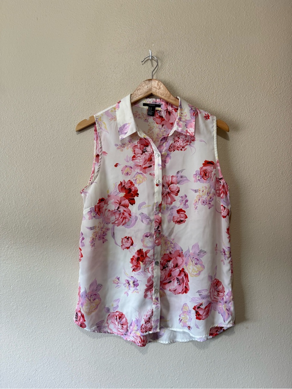 Forever 21 White Sleeveless Button-Down Top with Pink Floral Print